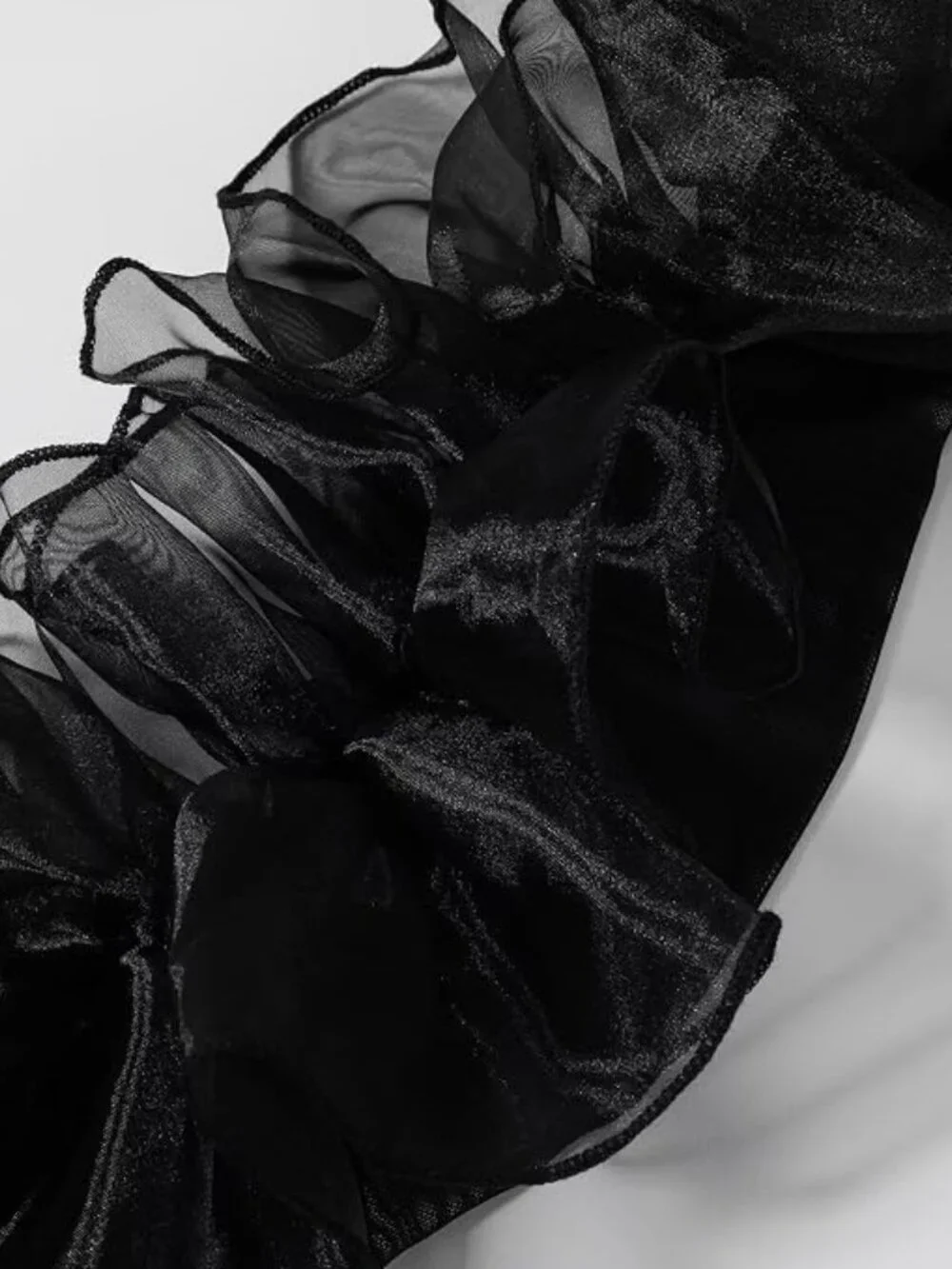 Women's Long Puffy Oversize Ruffle Gloves
